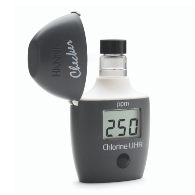 总氯 UHR 比色计HI771